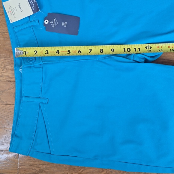 ST. JOHN'S BAY BRAND WOMEN'S PETITE TURQUOISE CAPRIS SIZE 12P - Picture 13 of 15